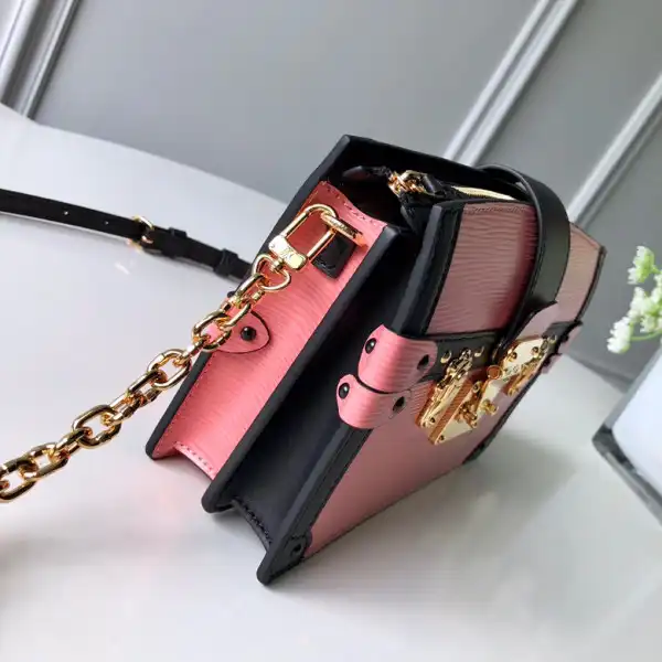 Frstbag ru Louis Vuitton TRUNK CHANELUTCH