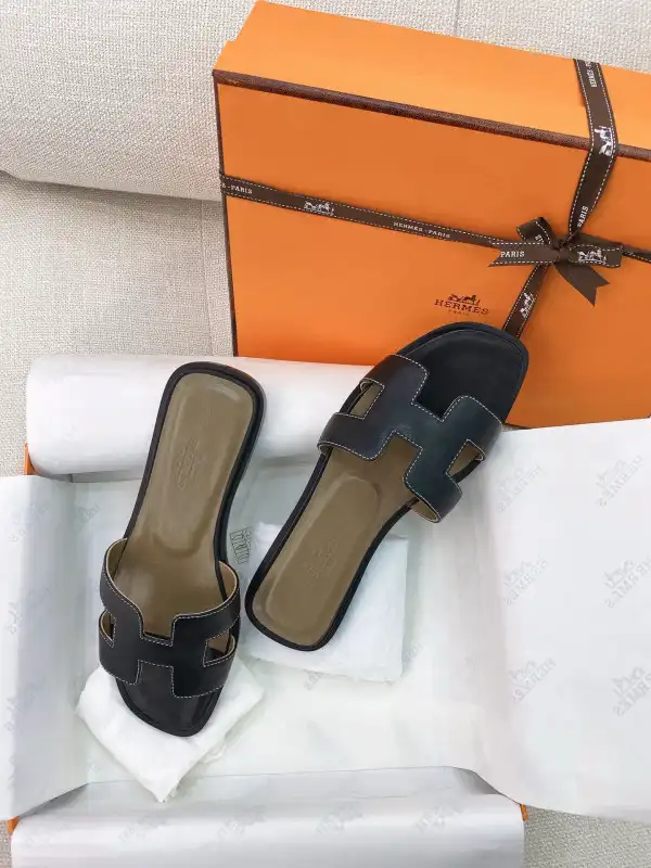 HERMES SANDALS