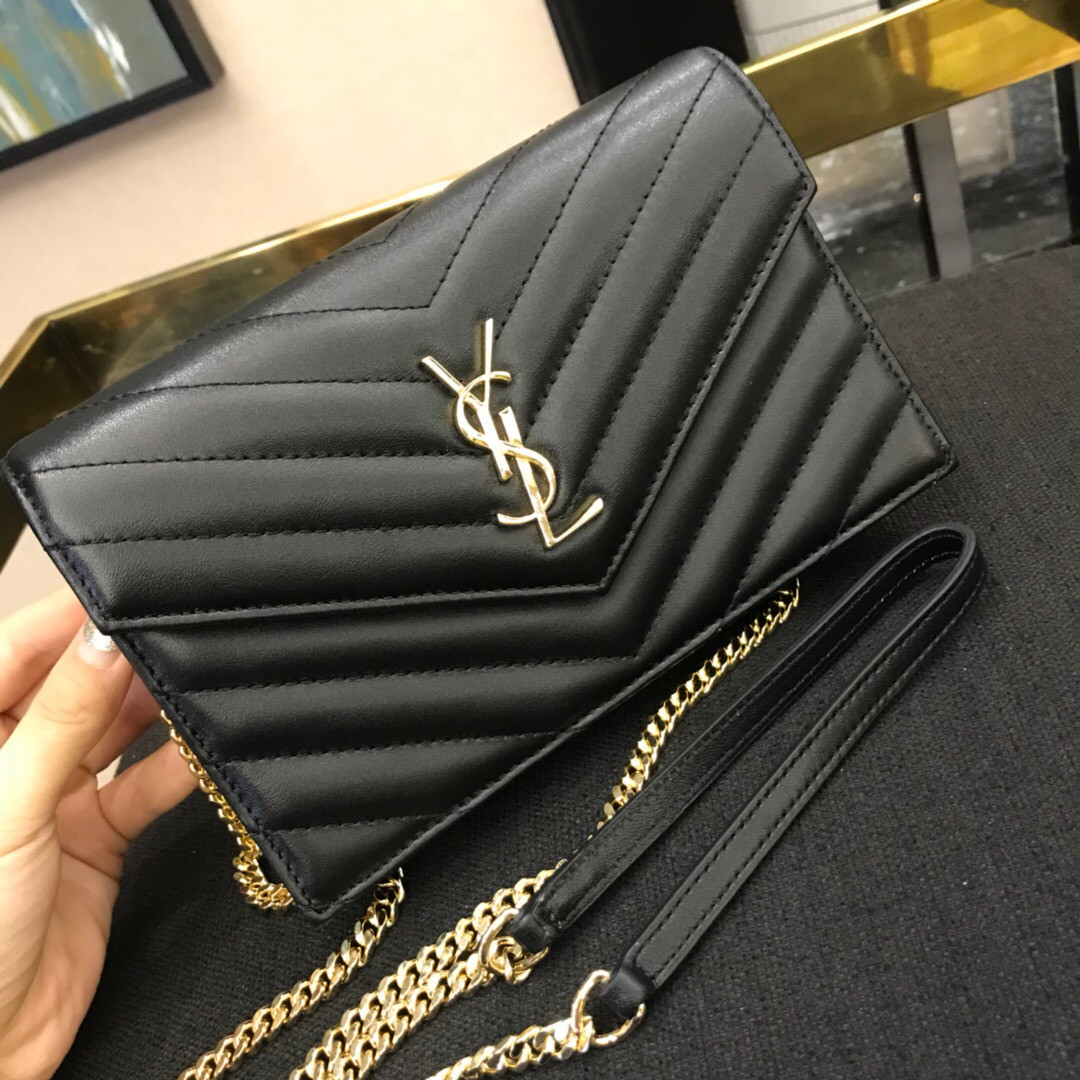 HOT SALE YSL CASSANDRE MATELASSÉ CHAIN WALLET