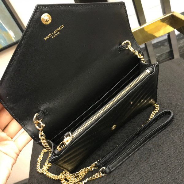 HOT SALE YSL CASSANDRE MATELASSÉ CHAIN WALLET