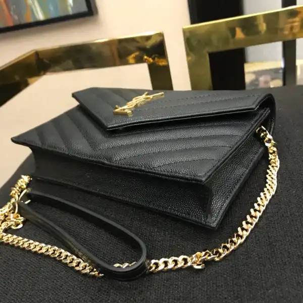 Bagsoffer YSL CASSANDRE MATELASSÉ CHAIN WALLET