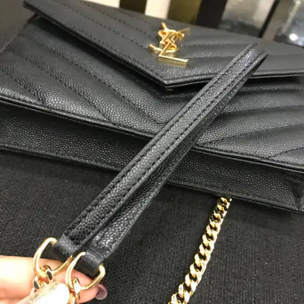 Bagsoffer YSL CASSANDRE MATELASSÉ CHAIN WALLET