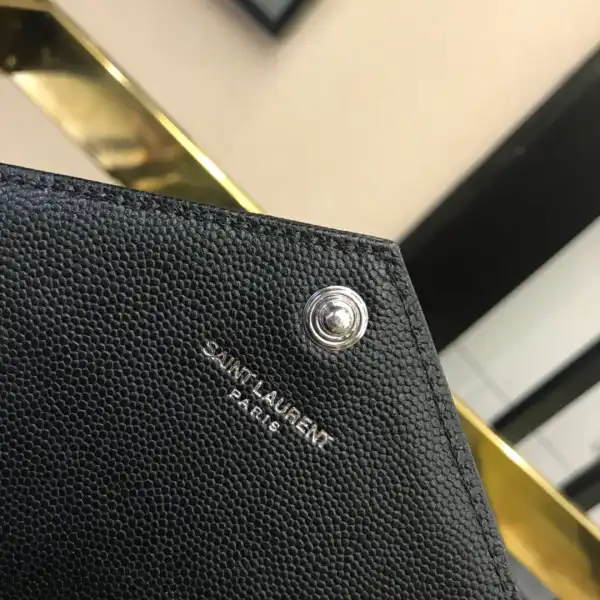 Firstbag Ru YSL CASSANDRE MATELASSÉ CHAIN WALLET