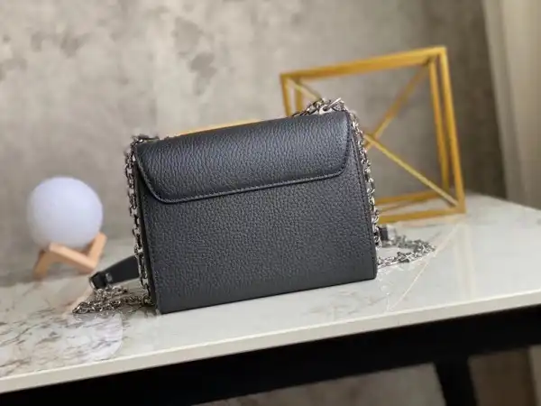 Affordable LOUIS VUITTON TWIST PM