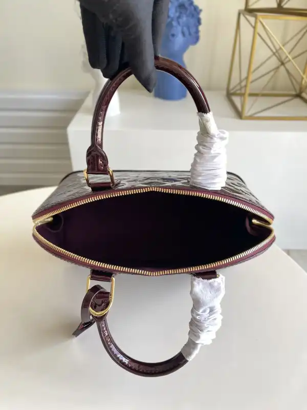 Frstbag ru LOUIS VUITTON ALMA PM