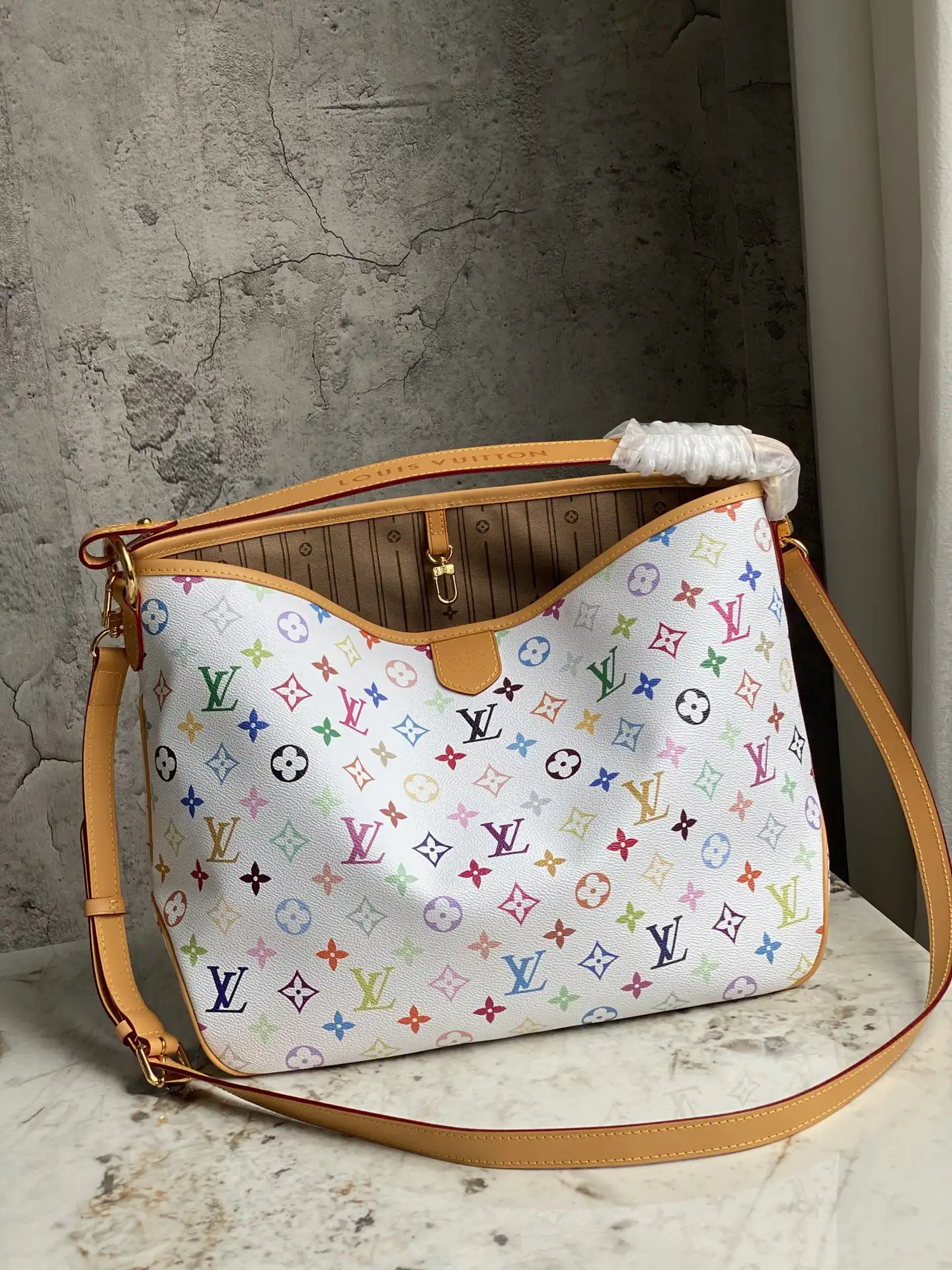 LOUIS VUITTON GRACEFUL PM