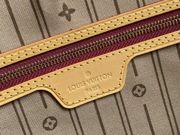 LOUIS VUITTON GRACEFUL MM