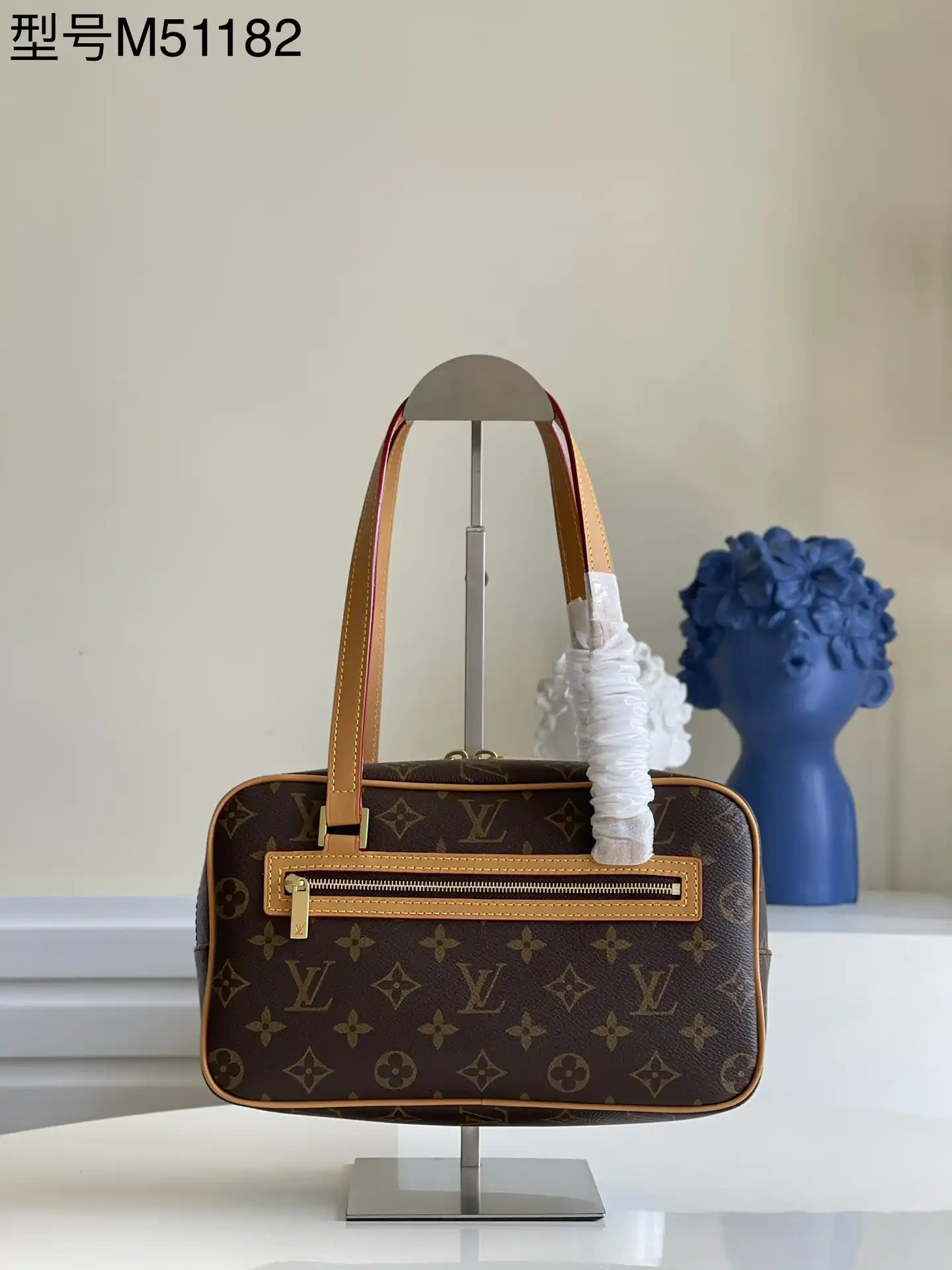 Frstbag ru LOUIS VUITTON CITE