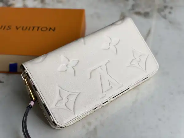 Cheap LOUIS VUITTON ZIPPY WALLET