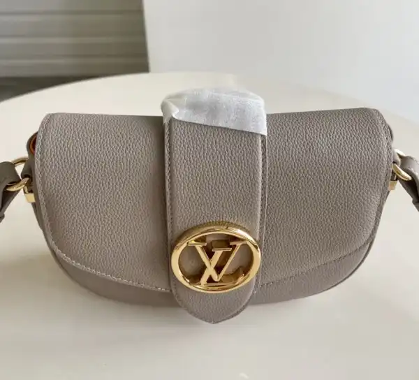 Affordable LOUIS VUITTON PONT 9 SOFT MM