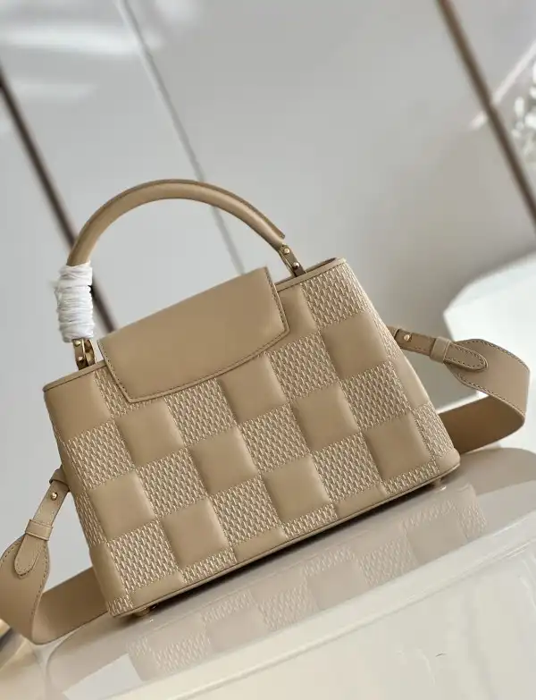 Cheap LOUIS VUITTON CAPUCINES MM