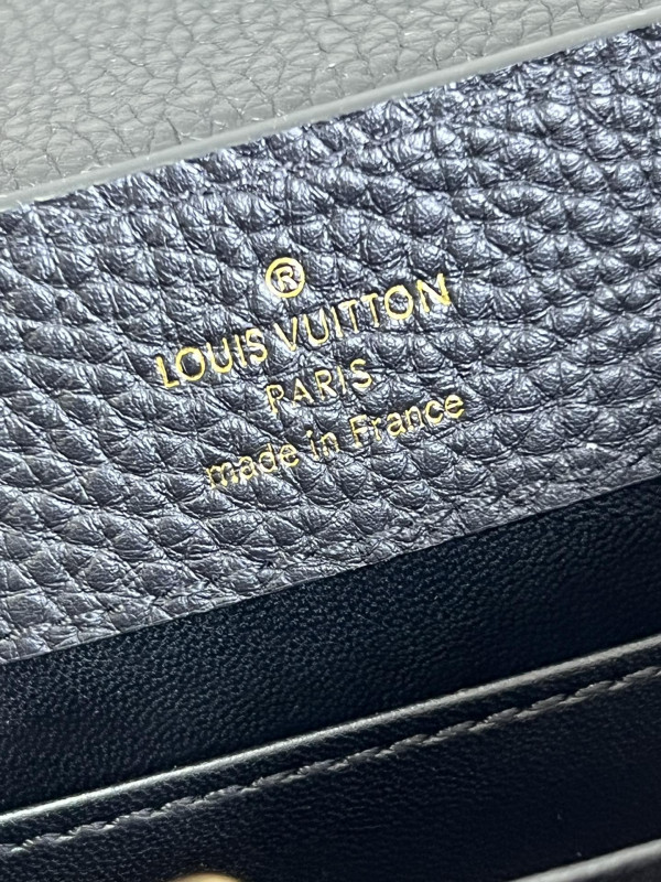 HOT SALE LOUIS VUITTON CAPUCINES MINI