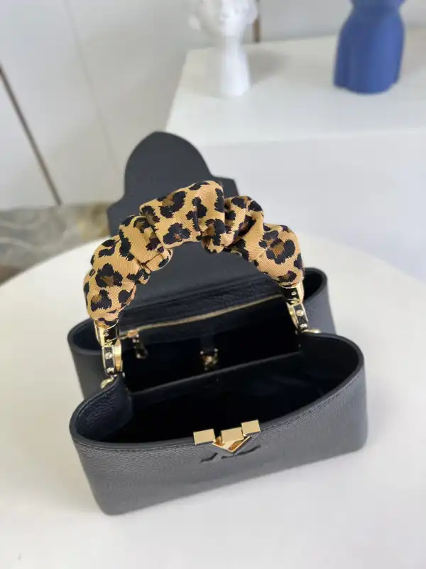 Affordable LOUIS VUITTON CAPUCINES BB