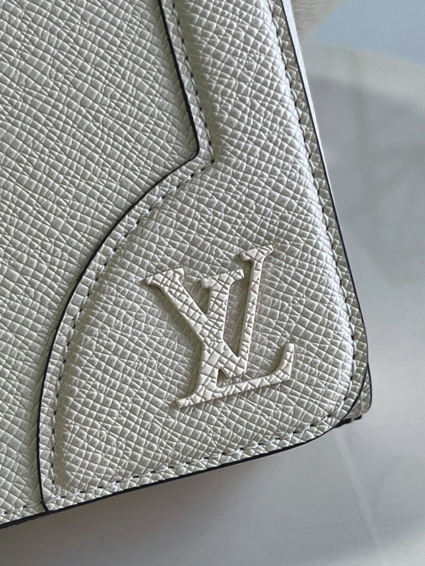 HOT SALE LOUIS VUITTON NEW FLAP MESSENGER