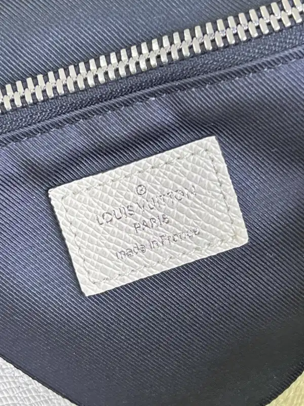 Cheap LOUIS VUITTON NEW FLAP MESSENGER