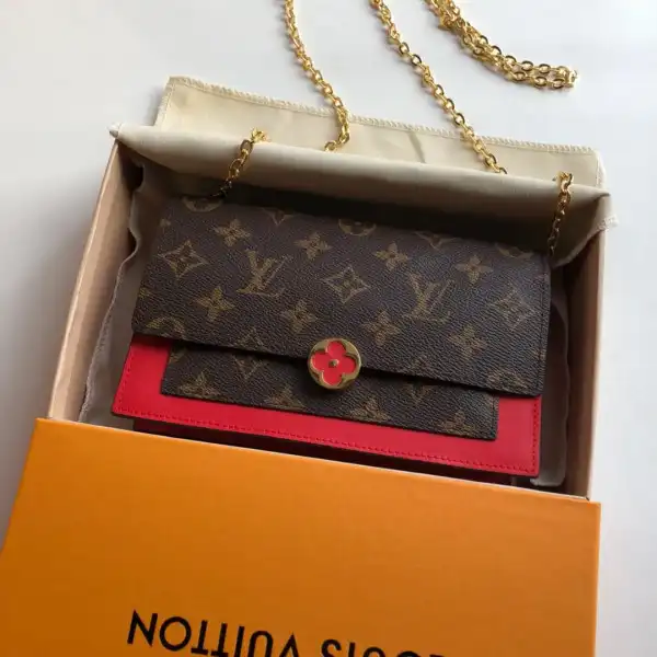 Cheap LOUIS VUITTON FLORE CHAIN WALLET