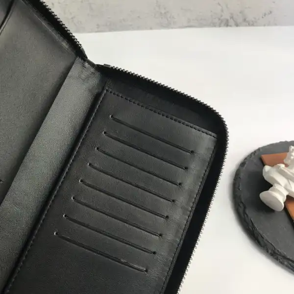 Affordable LOUIS VUITTON ZIPPY WALLET VERTICAL