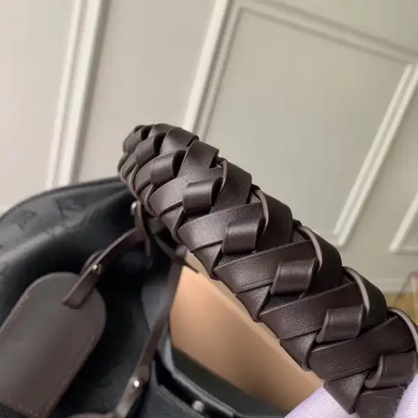 First bag ru LOUIS VUITTON CARMEL