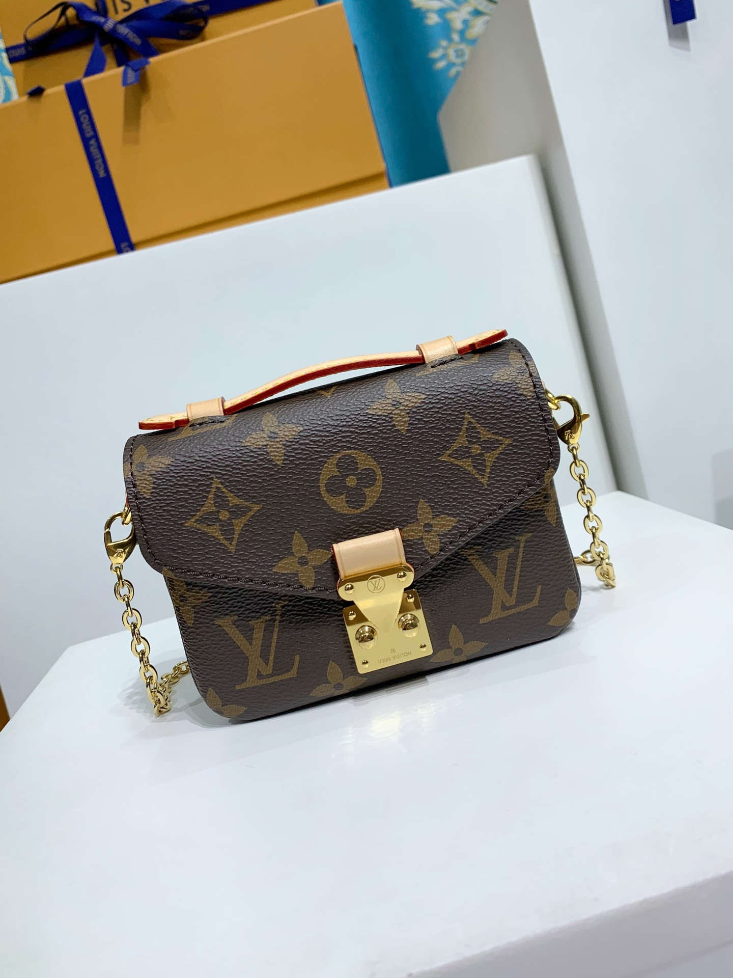 [FREE SHIPPING] Louis Vuitton MICRO METIS