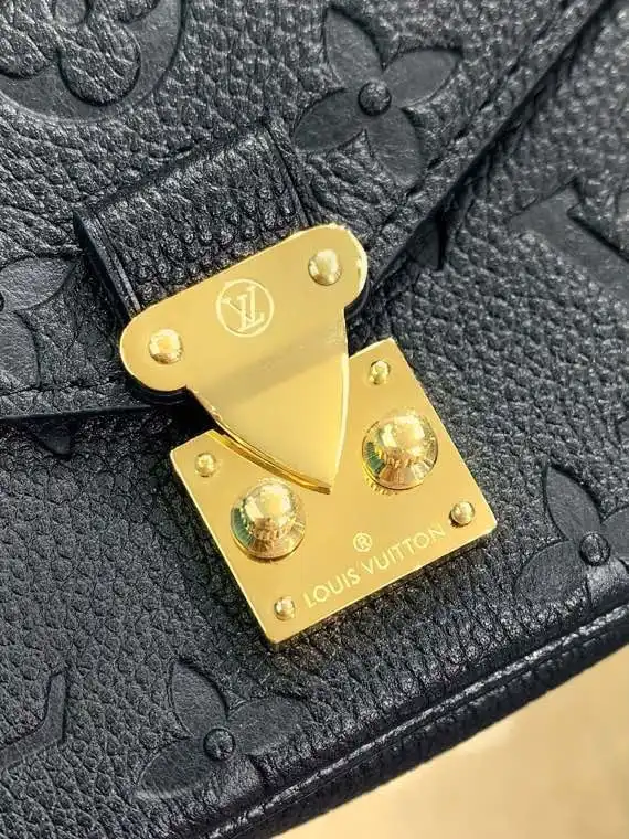 Louis Vuitton MICRO METIS