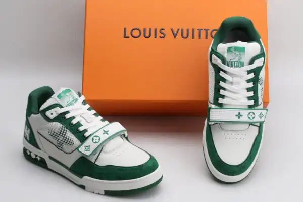 LOUIS VUITTON TRAINER SNEAKER