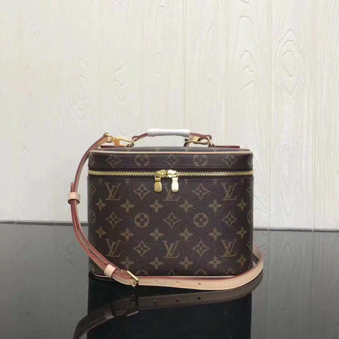 Aaa replica bags LOUIS VUITTON TOILETRY BAG