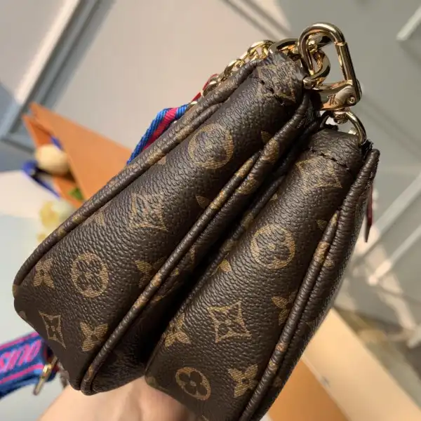 Frstbag ru LOUIS VUITTON MULTI POCHETTE ACCESSOIRES - DIGITAL EXCHANELUSIVE PRELAUNCH