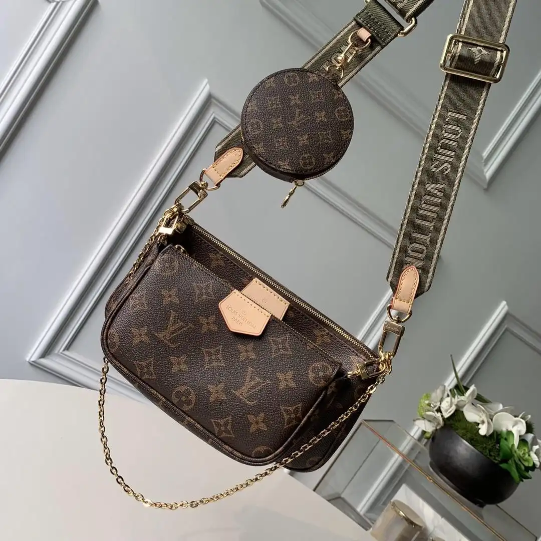 LOUIS VUITTON MULTI POCHETTE ACCESSOIRES - DIGITAL EXCLUSIVE PRELAUNCH