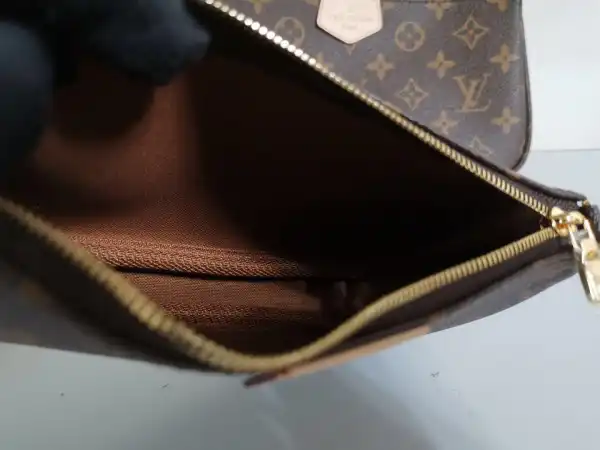 First bag ru LOUIS VUITTON MULTI POCHETTE ACCESSOIRES - DIGITAL EXCHANELUSIVE PRELAUNCH