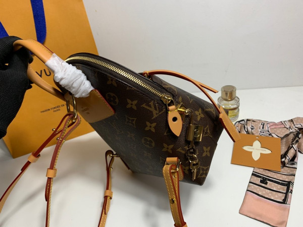 HOT SALE LOUIS VUITTON BACKPACK