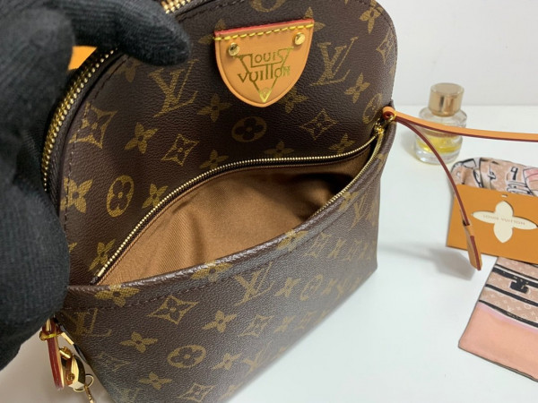 HOT SALE LOUIS VUITTON BACKPACK