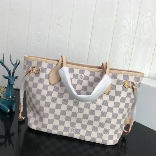 LOUIS VUITTON NEVERFULL PM