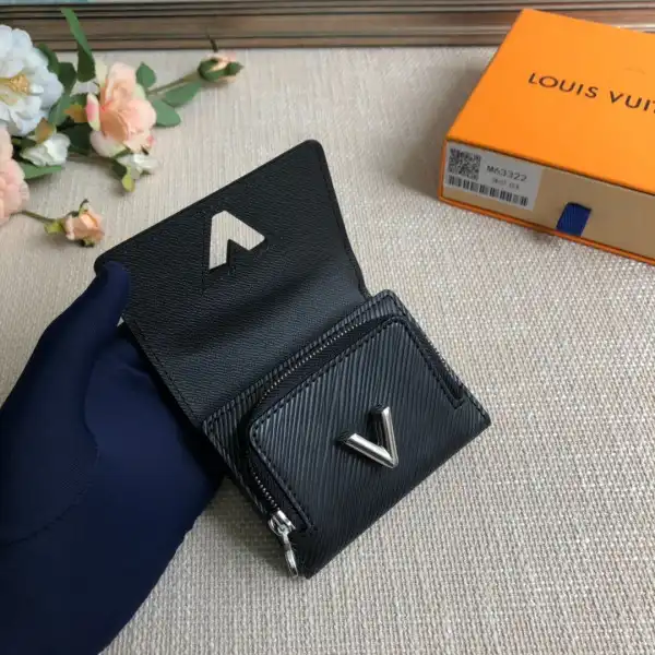 TO LOUIS VUITTON TWIST WALLET