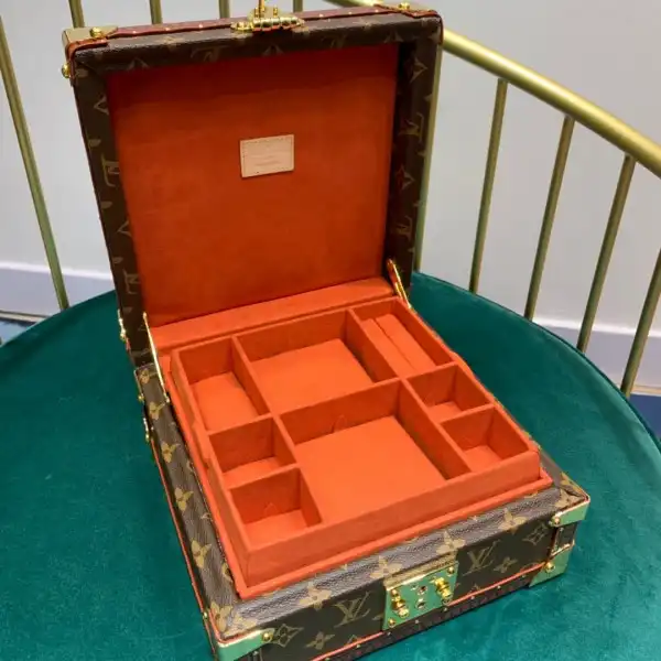 LOUIS VUITTON JEWELRY BOX