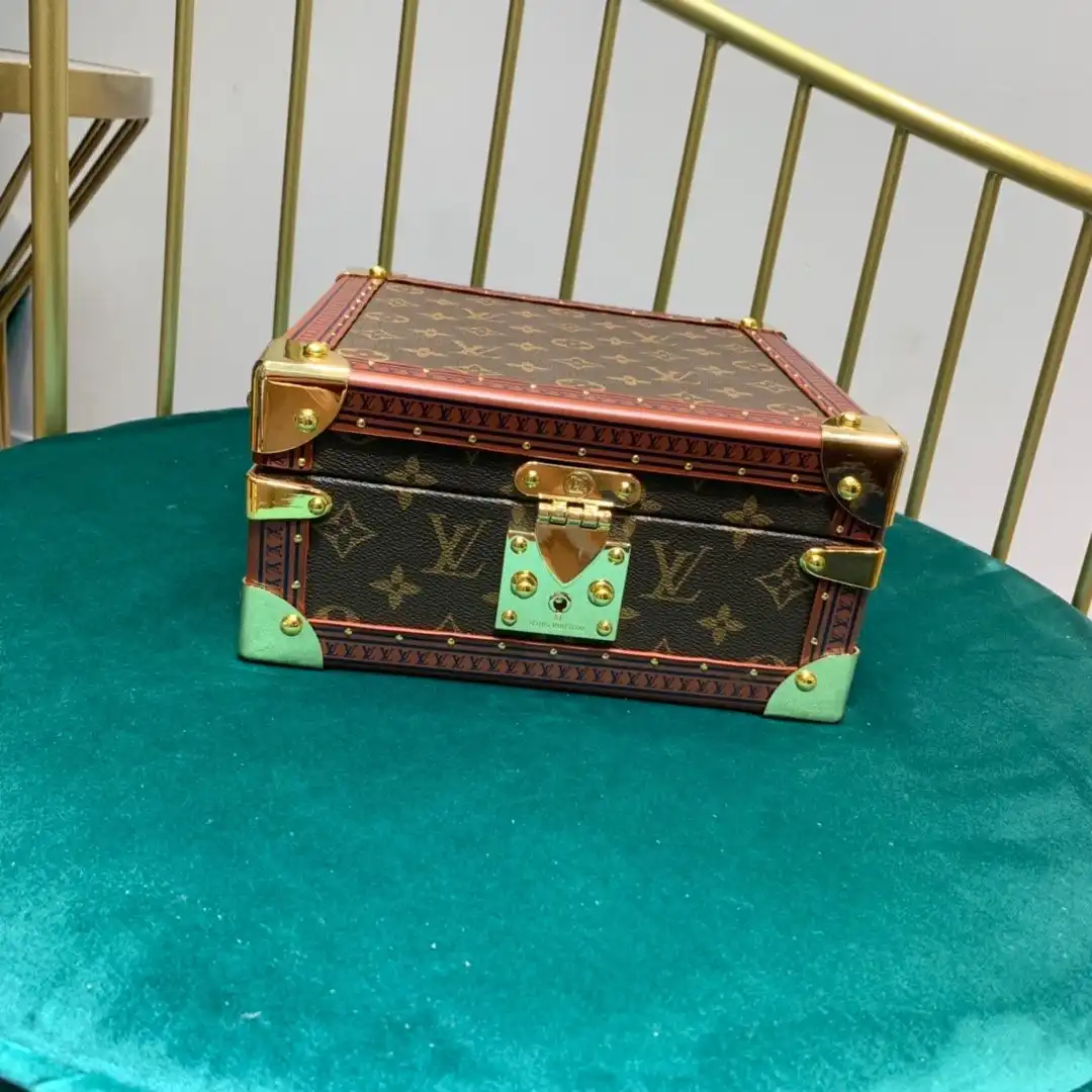 Affordable LOUIS VUITTON JEWELRY BOX