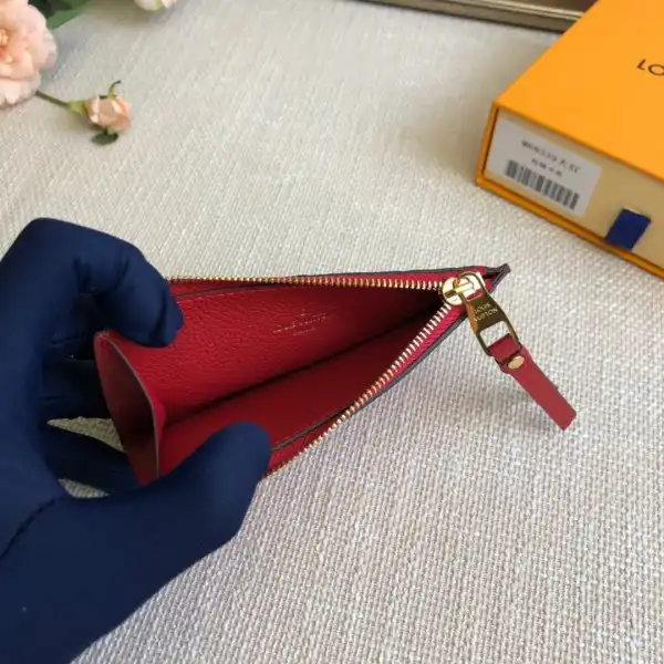 TO LOUIS VUITTON ZIPPED CARD HOLDER