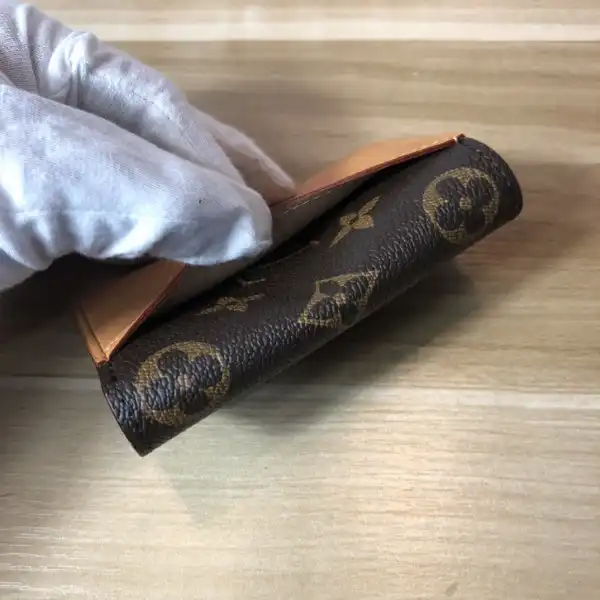 TO LOUIS VUITTON POCKET ORGANIZER