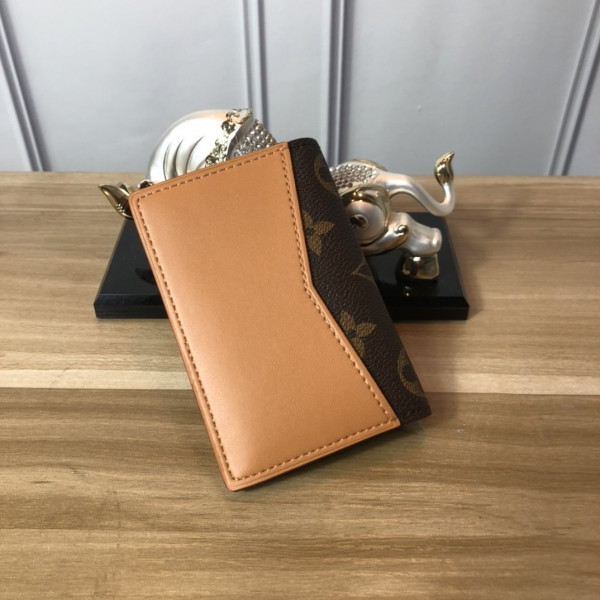 LOUIS VUITTON POCKET ORGANIZER