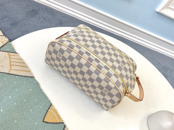 HOT SALE LOUIS VUITTON TOILETRY BAG