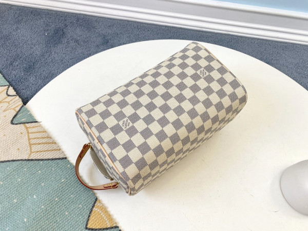 HOT SALE LOUIS VUITTON TOILETRY BAG