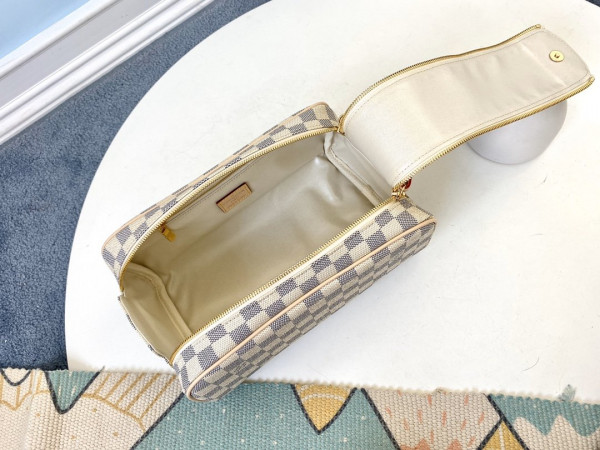 HOT SALE LOUIS VUITTON TOILETRY BAG