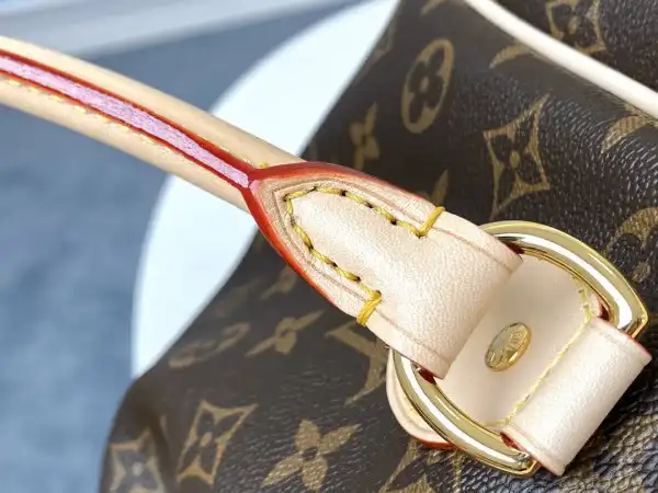 Cheap LOUIS VUITTON TIVOLI