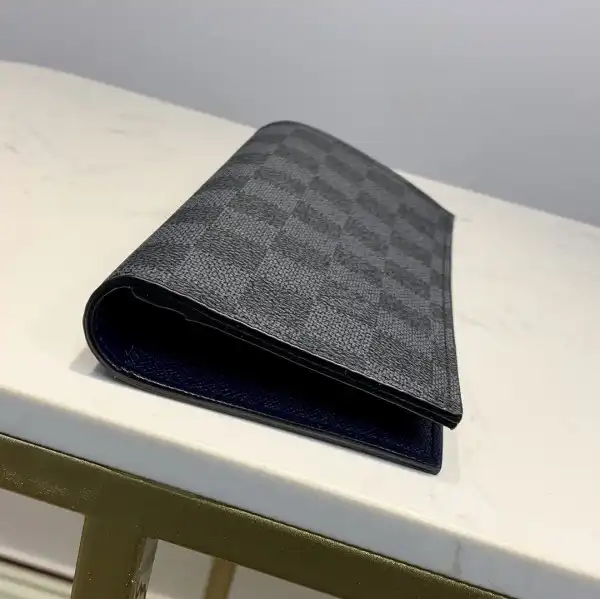 Aaa replica bags LOUIS VUITTON ALEXANDRE WALLET