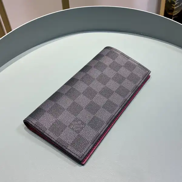 TO LOUIS VUITTON ALEXANDRE WALLET