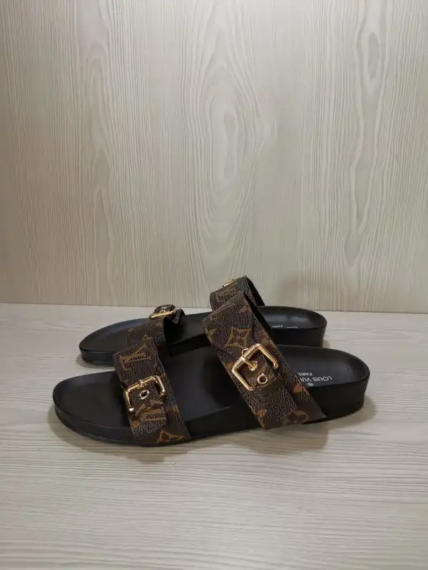 LOUIS VUITTON SANDALS