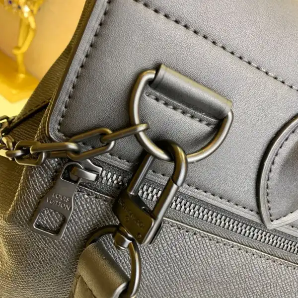 First bag ru LOUIS VUITTON STEAMER PM