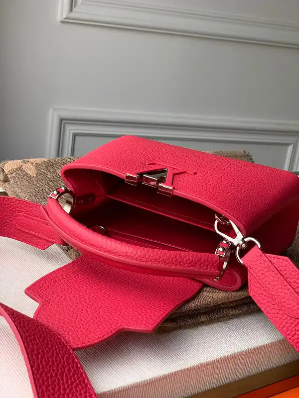 Affordable Cheap LOUIS VUITTON CAPUCINES MINI