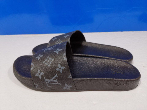 HOT SALE LOUIS VUITTON SLIPPERS