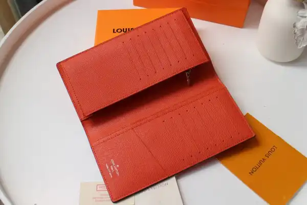 TO LOUIS VUITTON BRAZZA WALLET