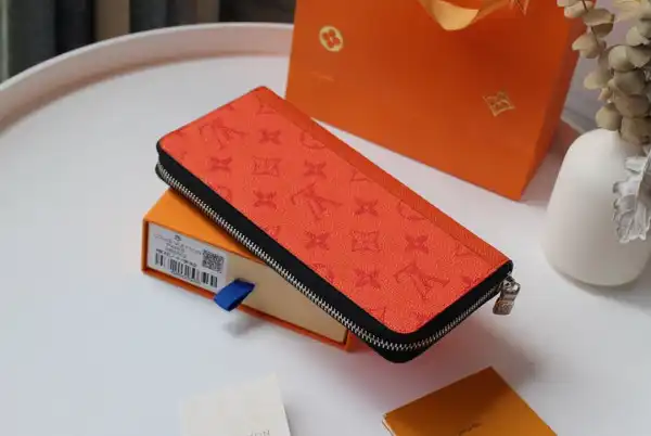 Rep LOUIS VUITTON ZIPPY WALLET VERTICAL